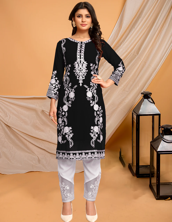 Women Embroidered Lucknow Chikankari Kurti