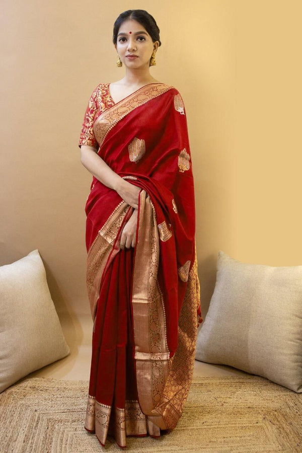 Exquisite Parvati Saree with Jacquard Pallu | Women Printed Silk Saree | Unstiched Blouse